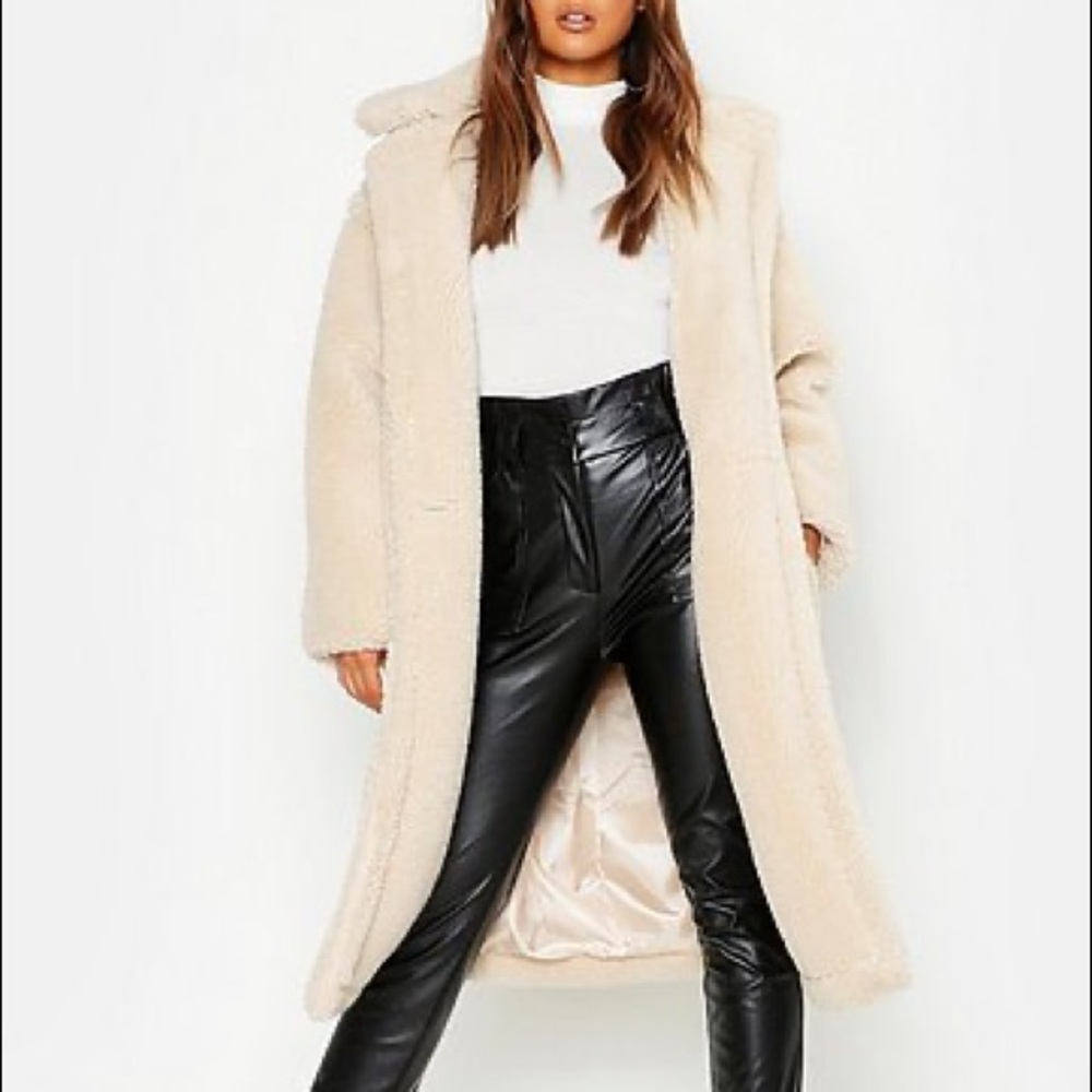 Boohoo Oversized Beige/Cream Teddy Coat